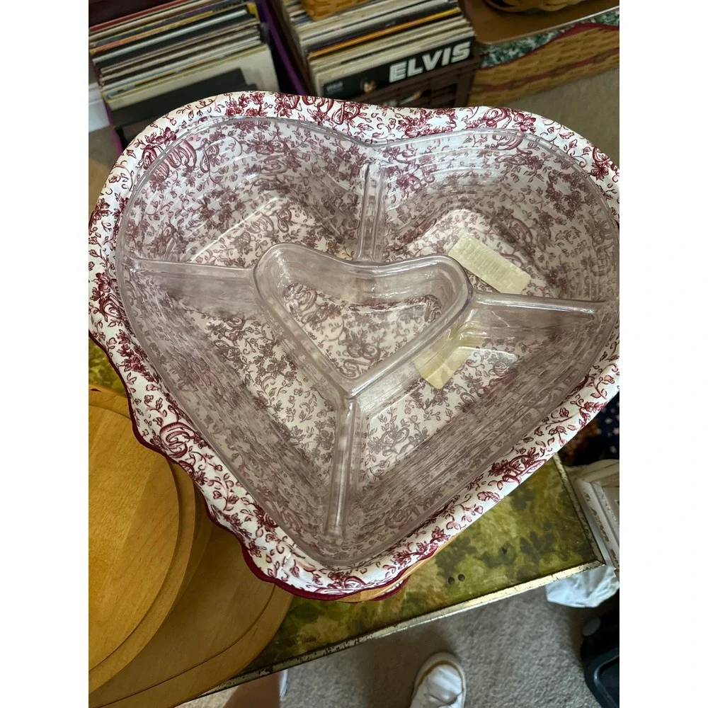 Longaberger Woodcrafts Heart Basket Set 3 Nesting Baskets Lids Toile Liners Red